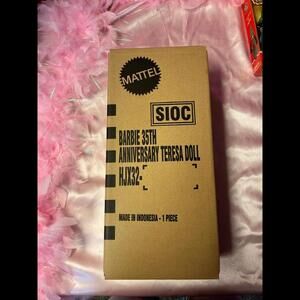 Barbie Signature 35th Anniversary Teresa Doll gold label NRFB New In Shipper